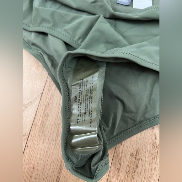 Aerie High Waisted Cheeky Sage Green Bikini Bottom Size S NWT - Picture 3 of 5